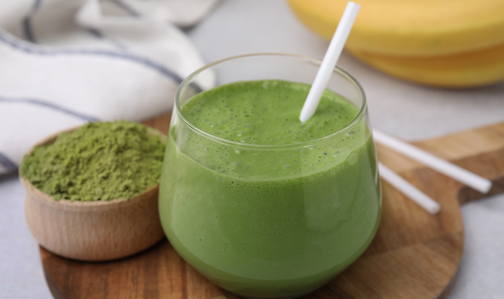 Green matcha smoothie